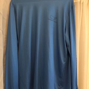 Vineyard Vines men’s shirt